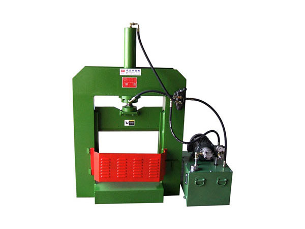 Hydraulic rubber cutting machine